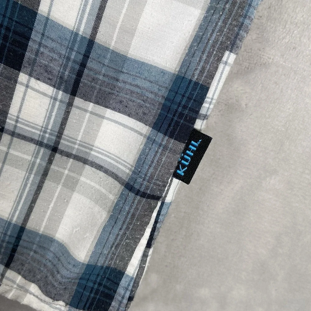 KUHL Shirt Mens Large STYK Button Up Blue Plaid Short Sleeve Pockets Outdoor